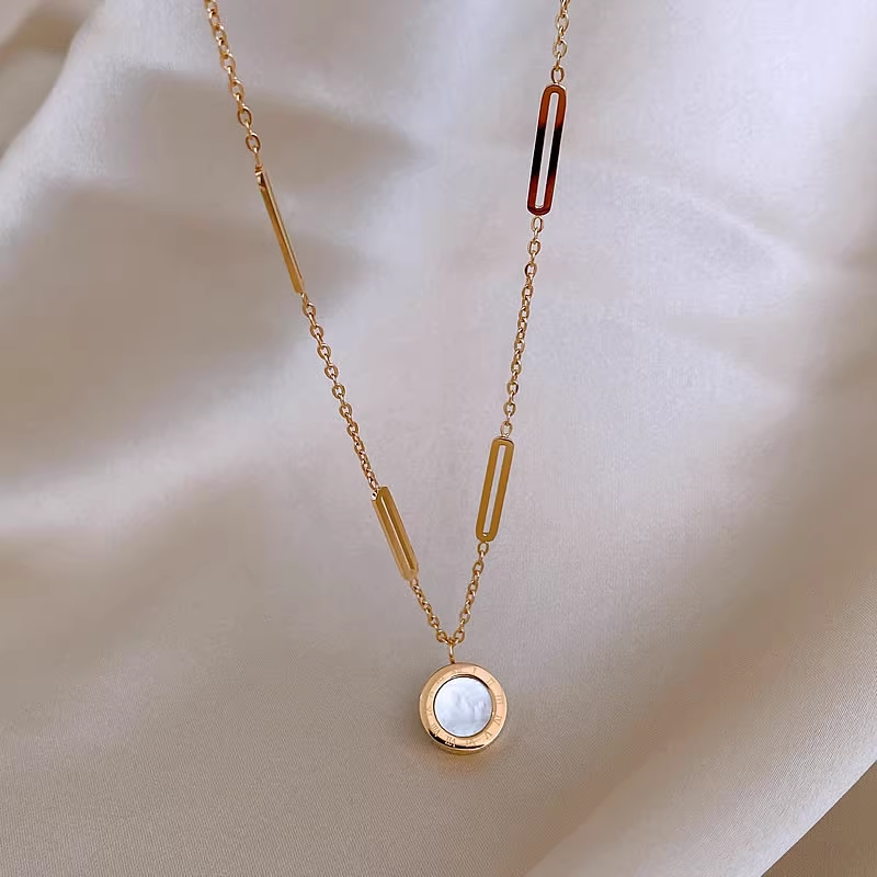 Luxe Reversible Pendant Chain