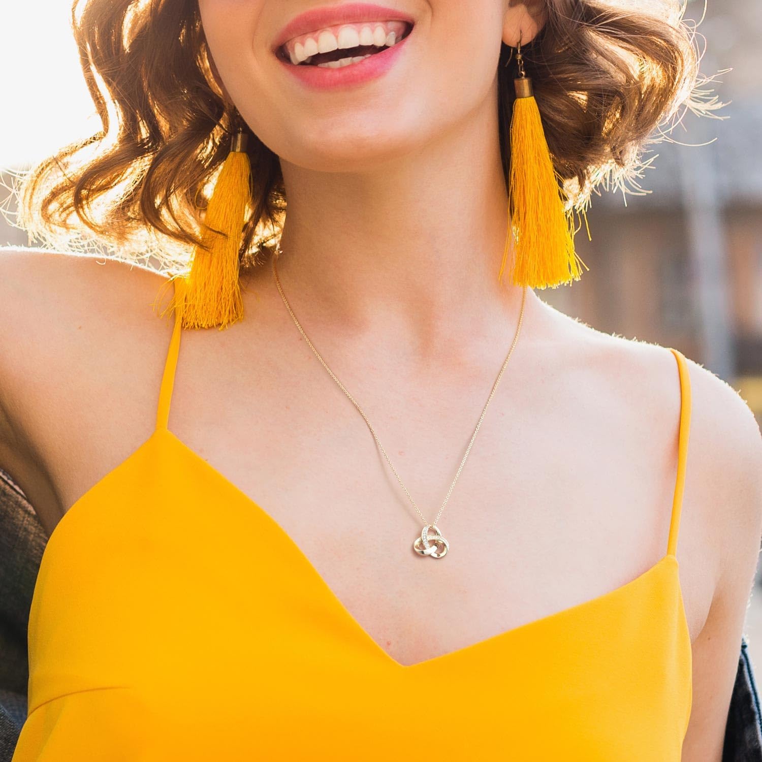 14k Gold Interlocking Infinity Knot Necklace