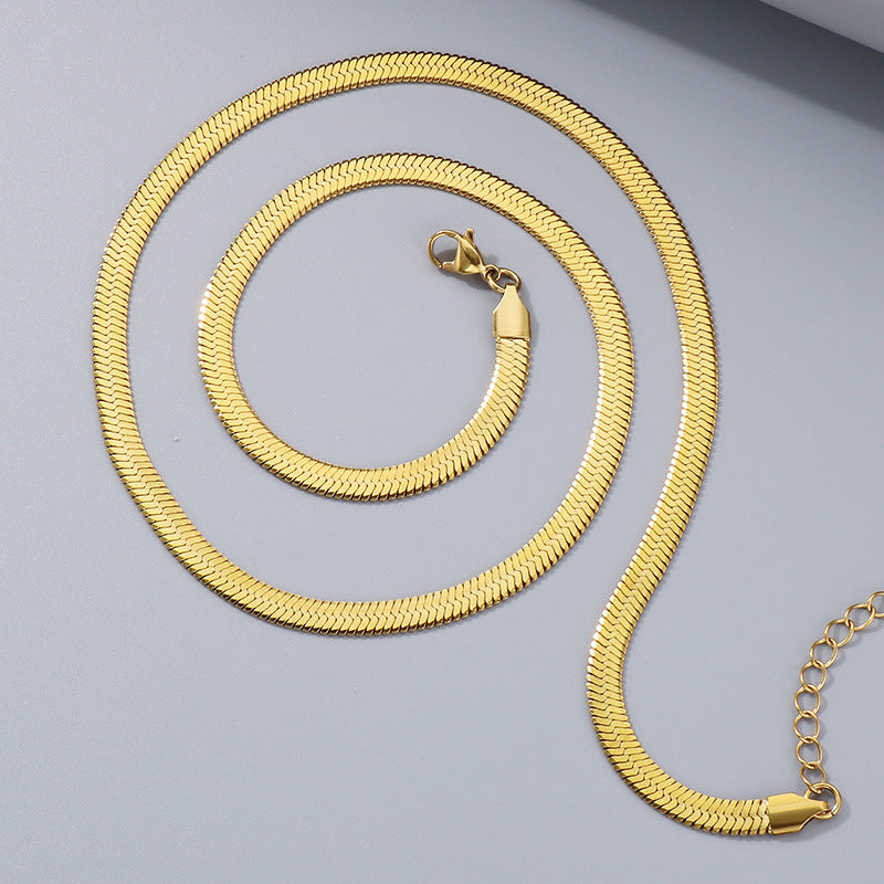 14K Gold Flat Snake Chain Heart Pendant Necklace– Luxe Edition