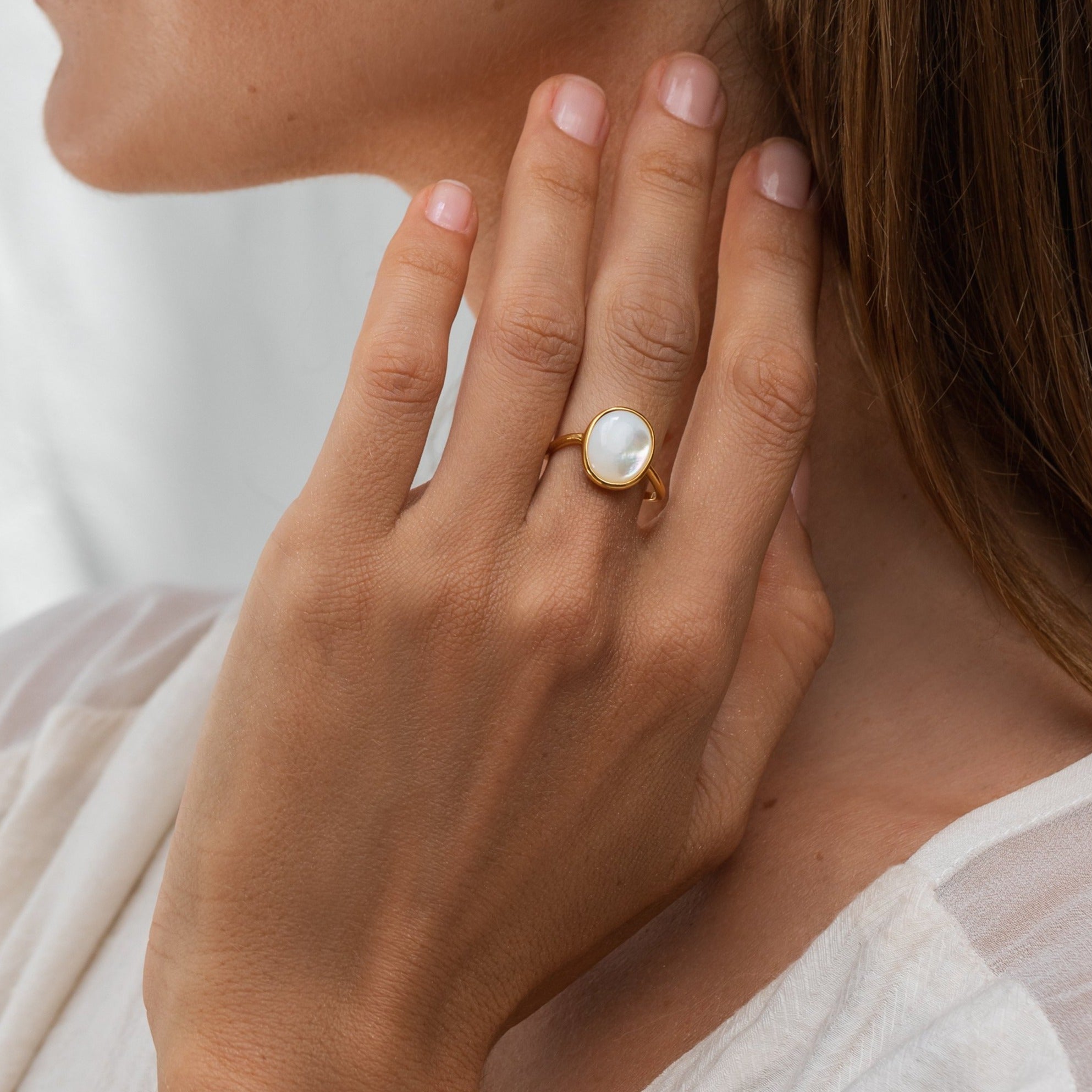 Mother of Pearl Ring - Margit