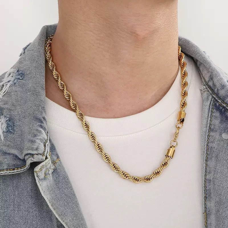 18K Gold Twist Necklace