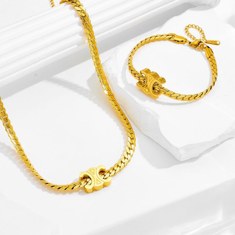 18k gold fashionable versatile bracelet necklace