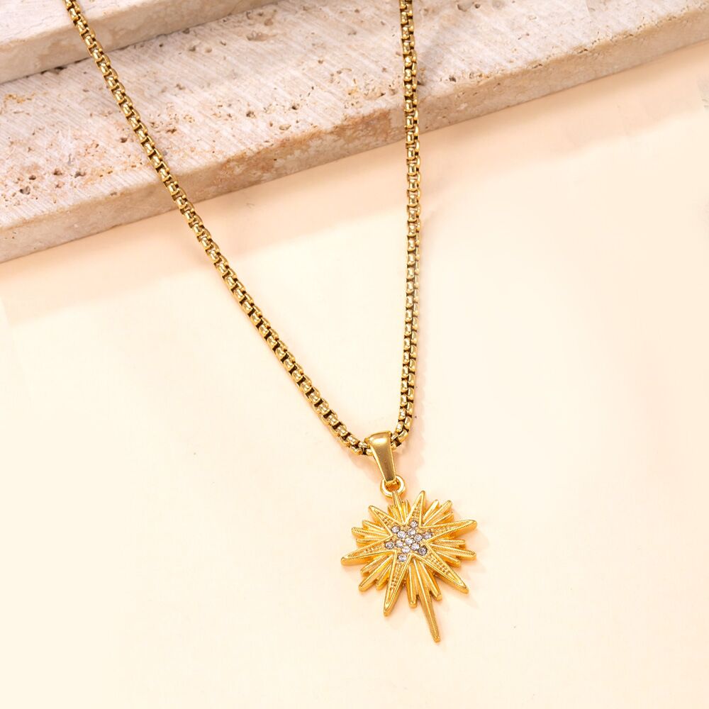 14K Gold Star Pendant Necklace